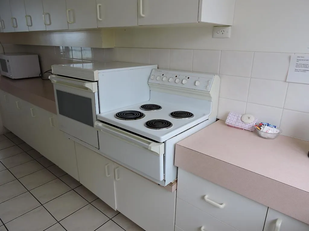 *** Lejlighedshotel President Holiday Apartments - Absolute Beachfront Gold Coast Australien